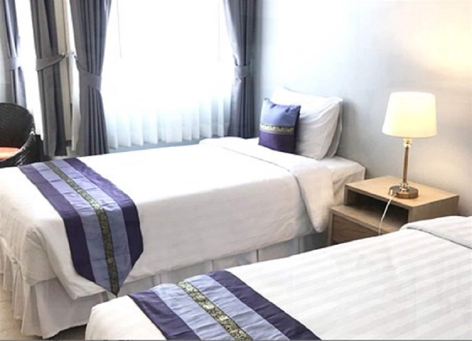 Ratana Hotel Chiang Mai Zewnętrze zdjęcie