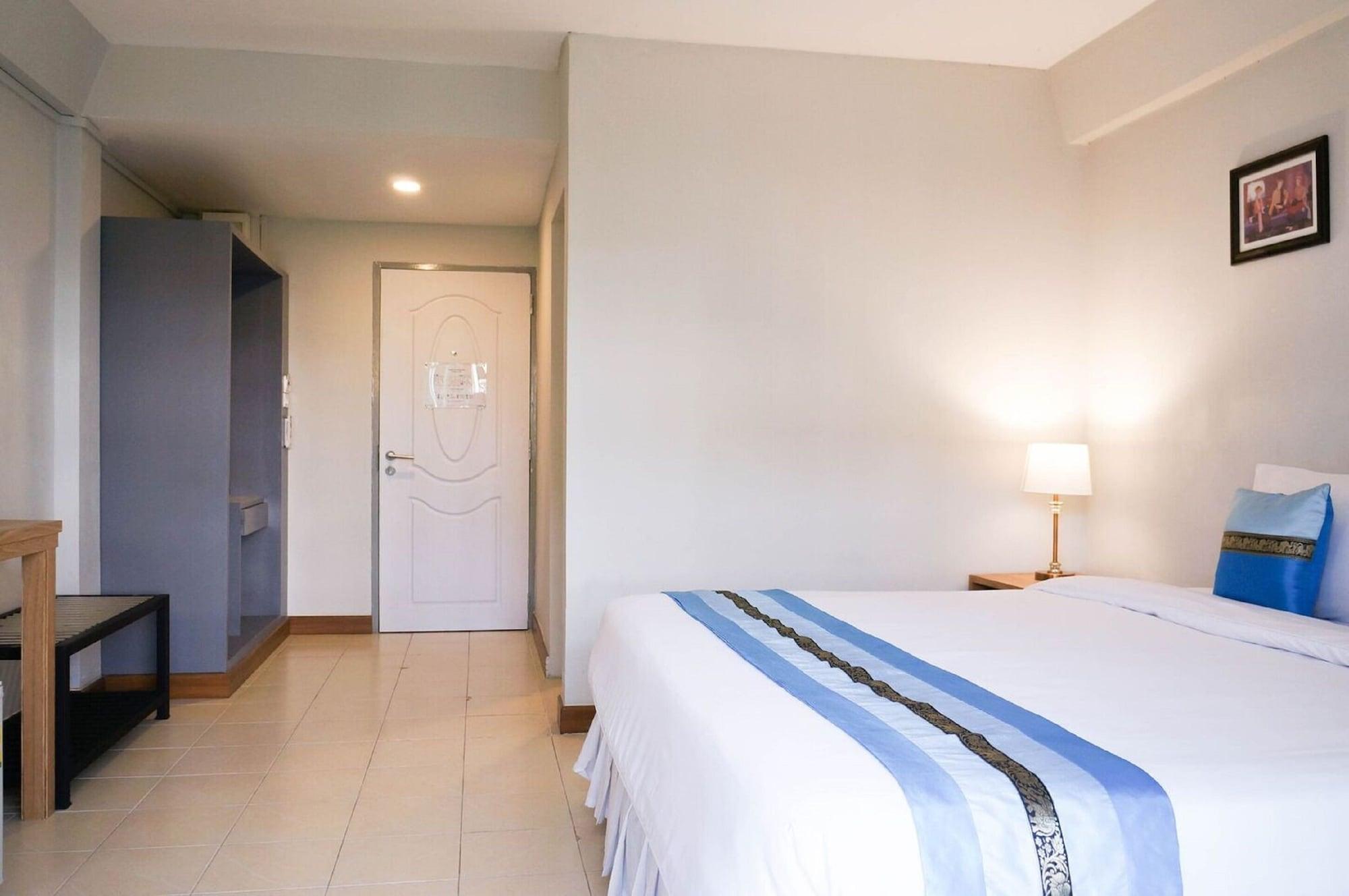 Ratana Hotel Chiang Mai Zewnętrze zdjęcie