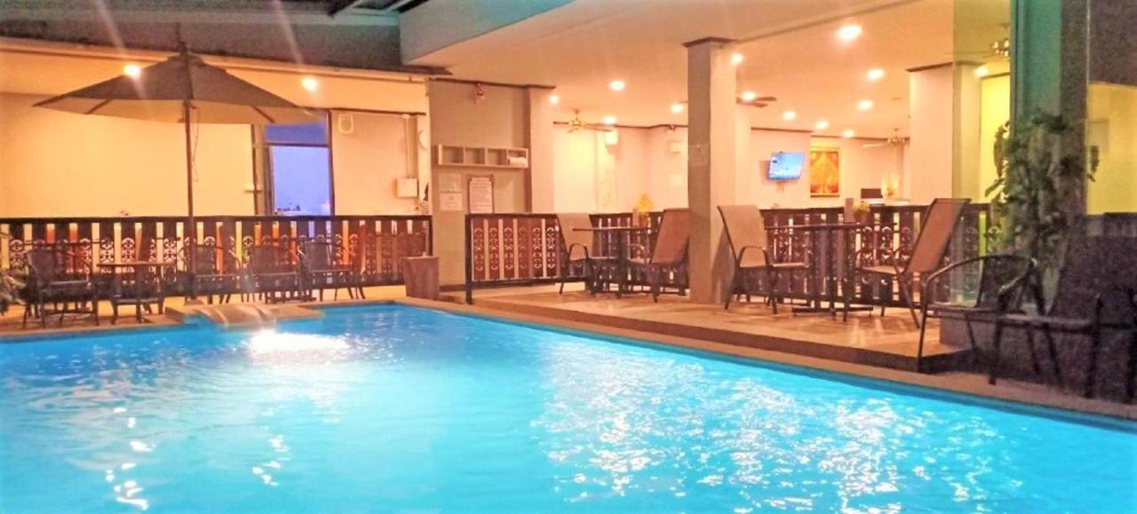 Ratana Hotel Chiang Mai Zewnętrze zdjęcie