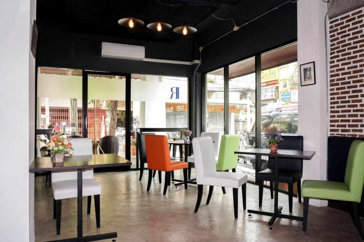 Ratana Hotel Chiang Mai Zewnętrze zdjęcie